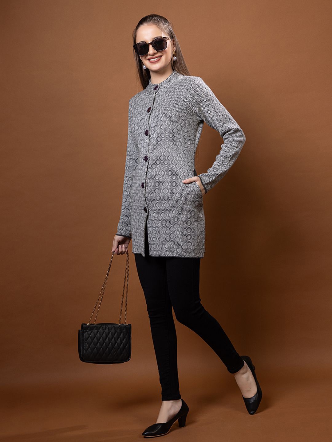 

Anouk Women Geometric Round Neck Long Sleeves Cardigan Sweaters, Charcoal