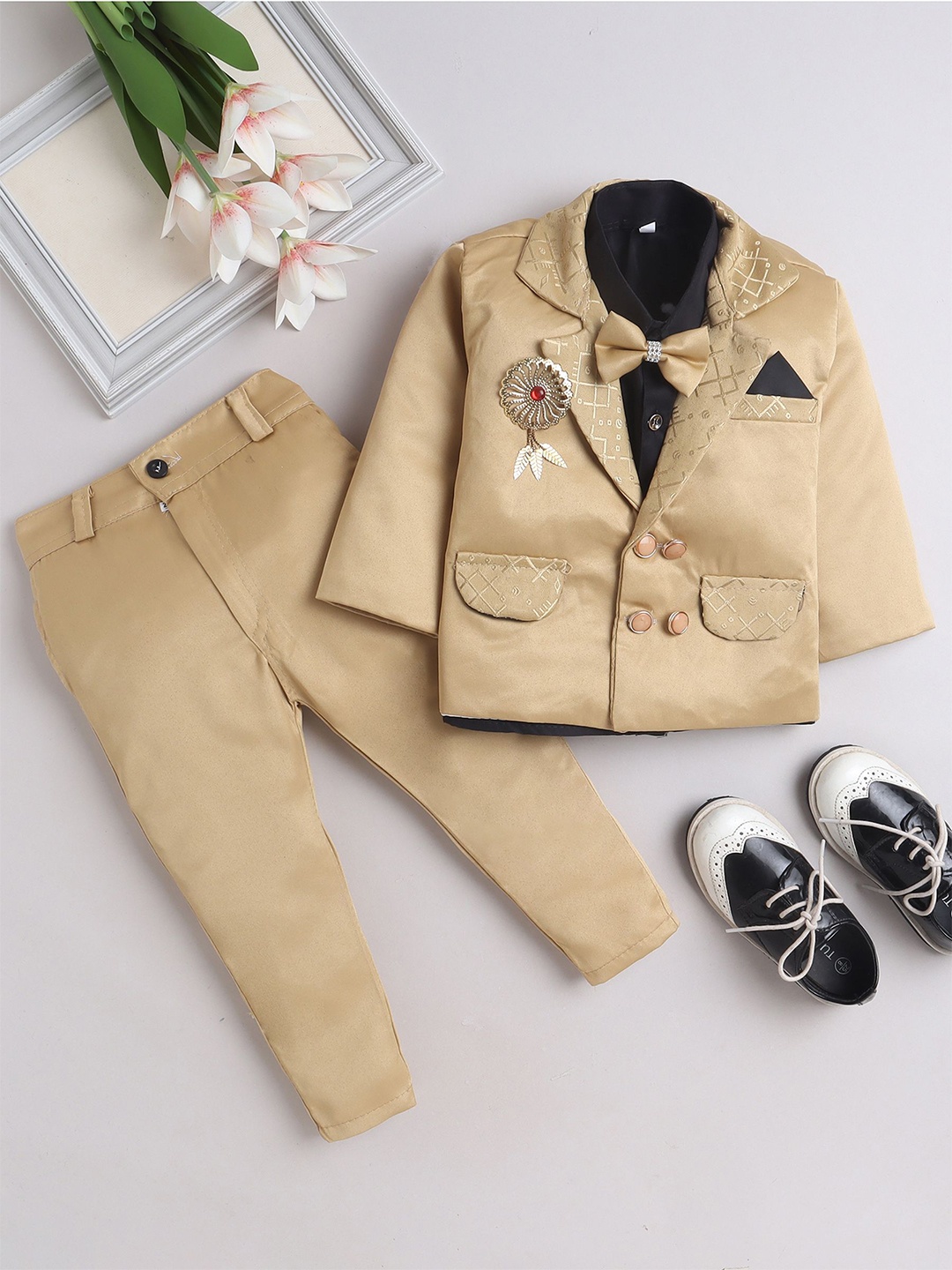 

FOURFOLDS Boys Notched Lapeled Collar double-Breasted Blazer with Trouser and shirt & Bow, Gold