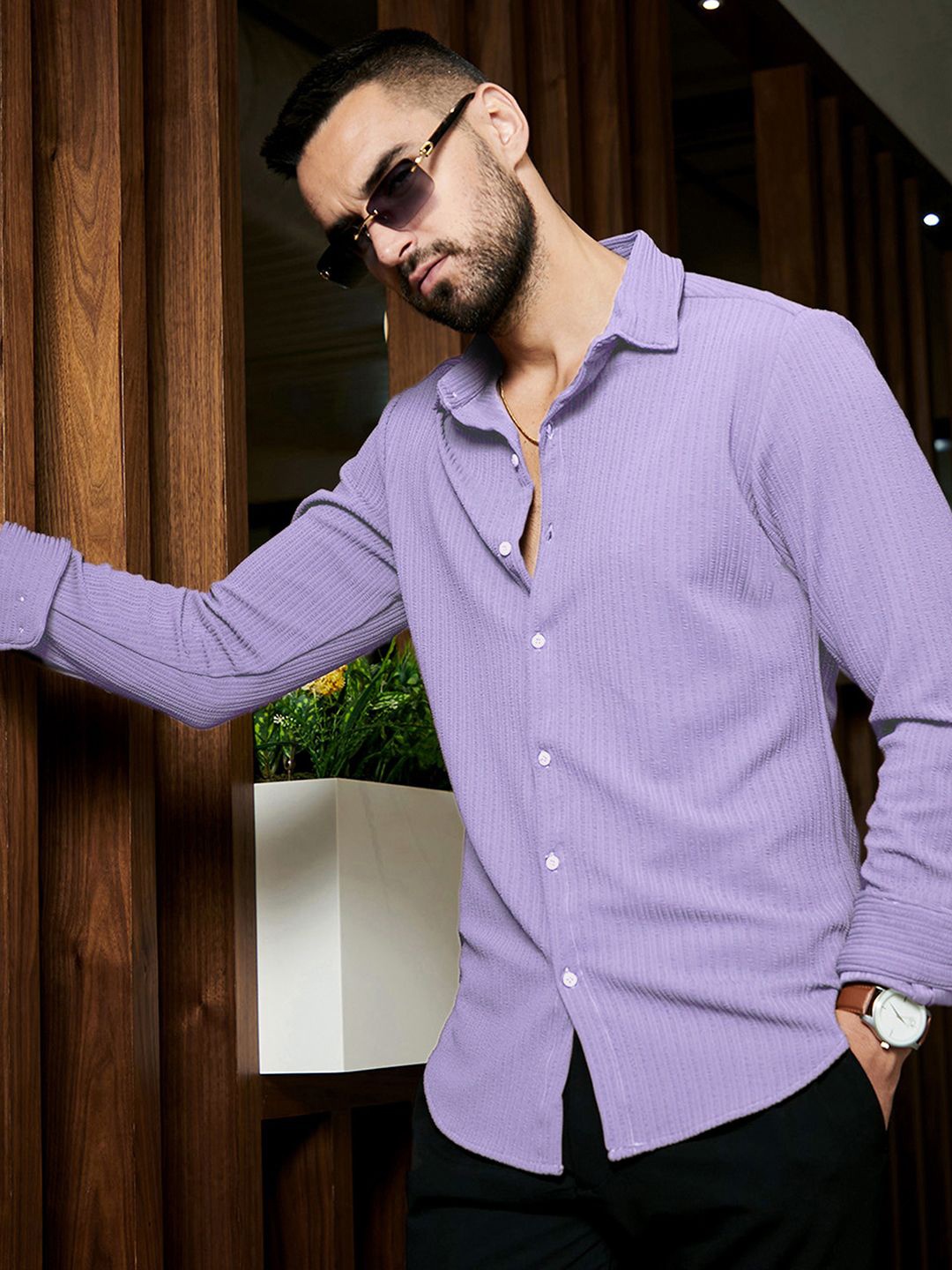 

Campus Sutra Men Comfort Opaque Casual Shirt, Purple