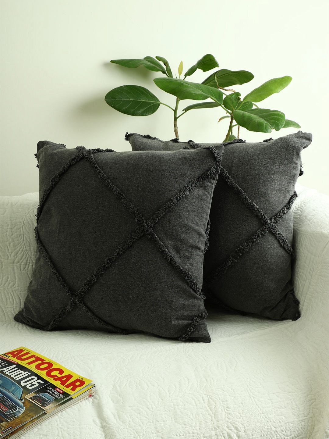 

Jamio Firati Black 2 Pieces Embroidered Cotton Square Cushion Covers
