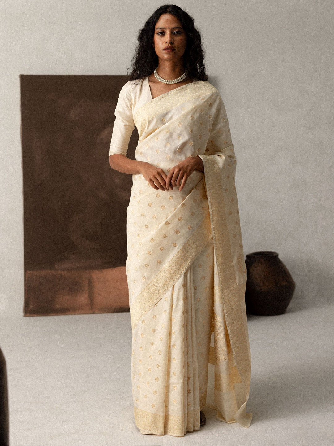 

Kriyansh Woven Design Zari Kanjeevaram Saree, White