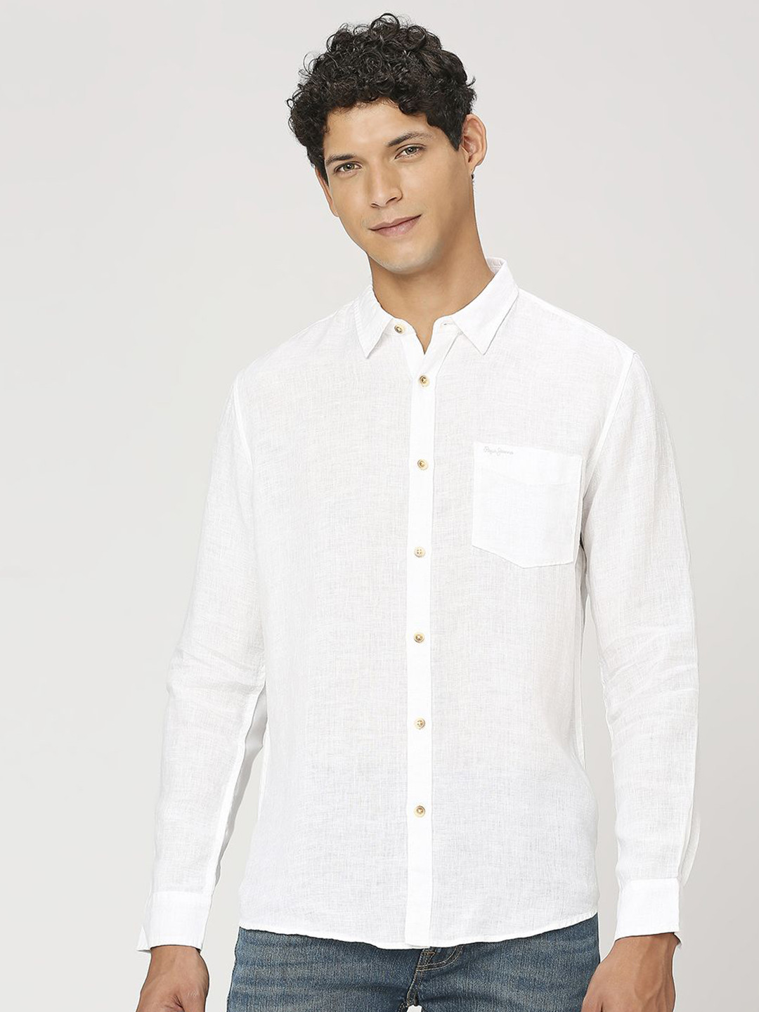 

Pepe Jeans Men Solid Linen Casual Shirt, White