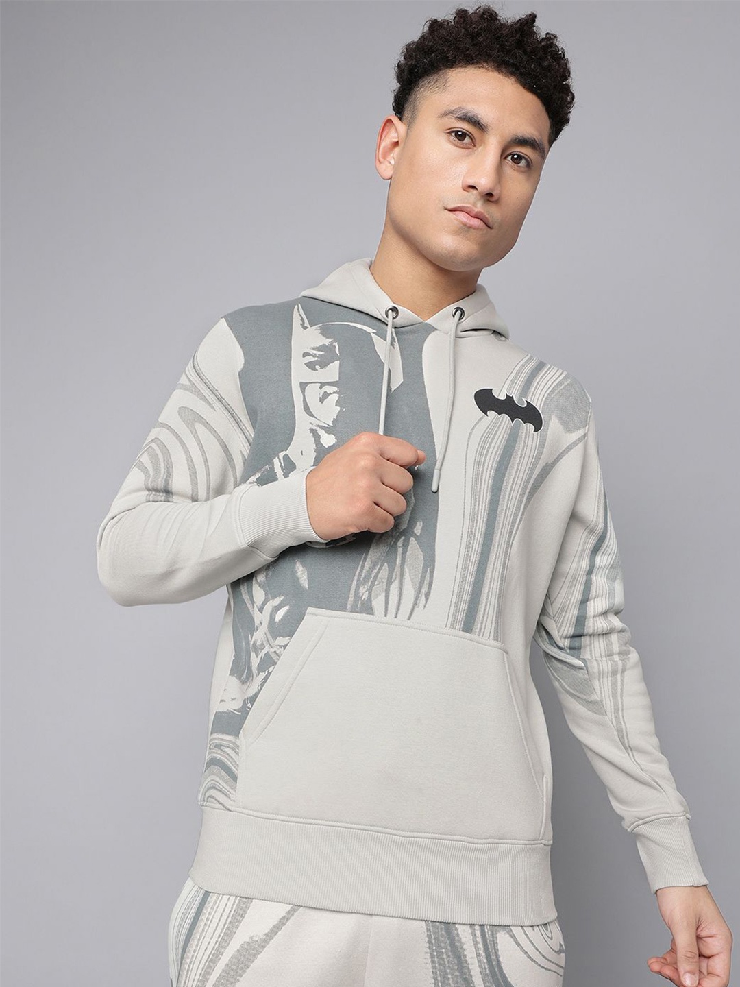 

Free Authority Men Batman Printed Hoodie, Grey