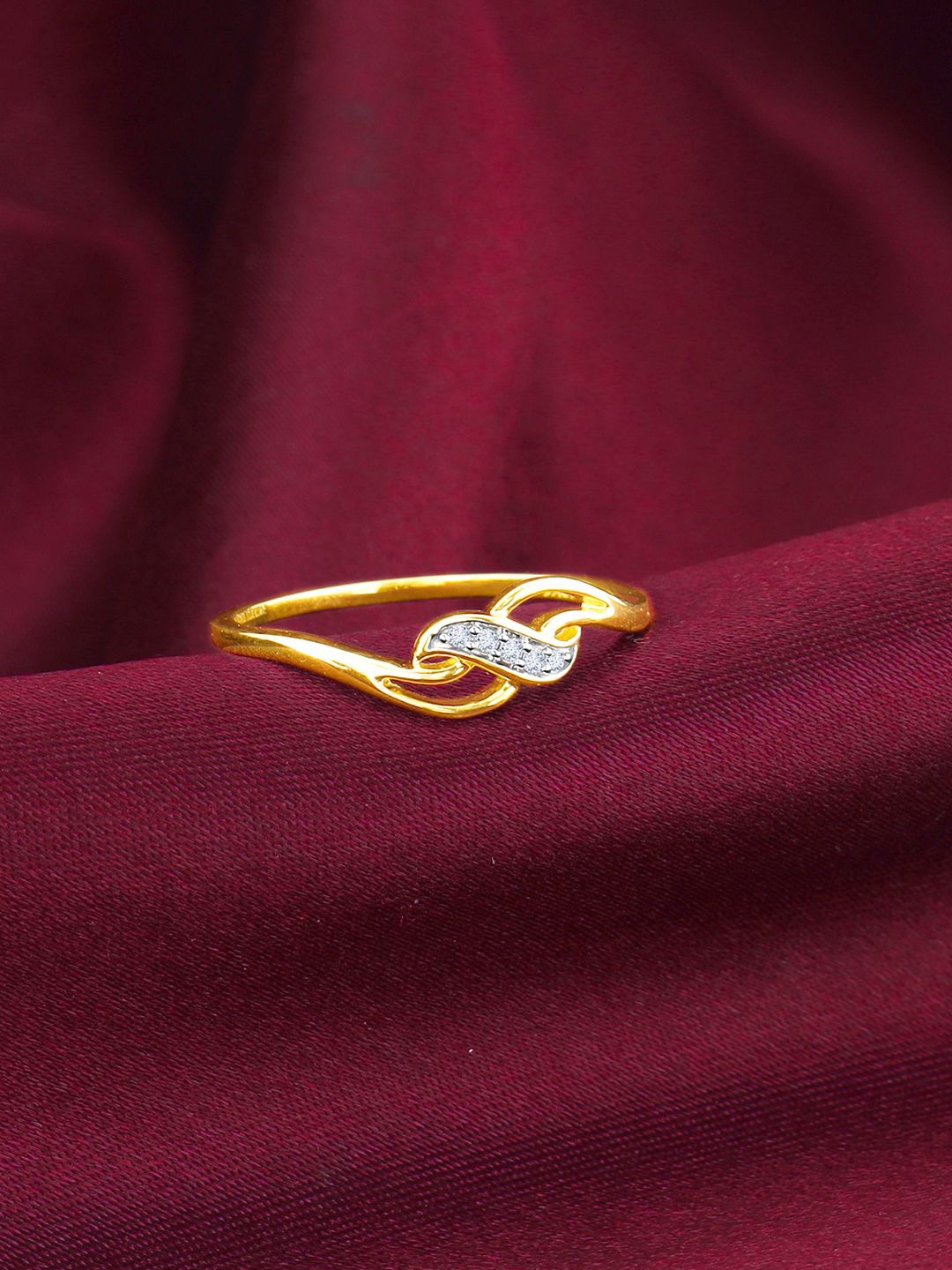 

GIVA 18K Yellow Gold Graceful Allure Diamond Ring, Fixed Size, Indian
