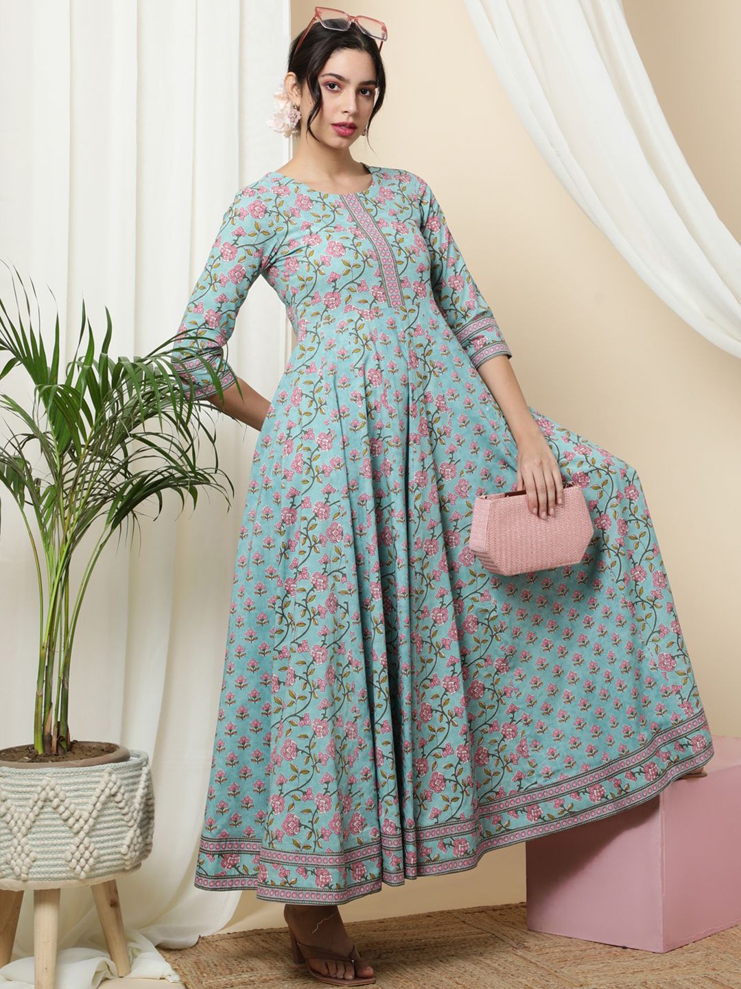 

Sa Rasa Floral Printed Anarkali Kurta, Blue