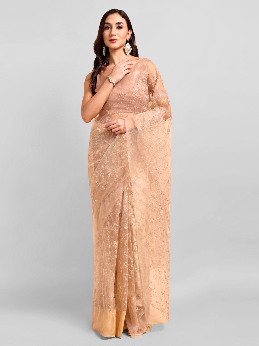 

DOERAA Ethnic Motifs Embroidered Sequinned Saree, Beige