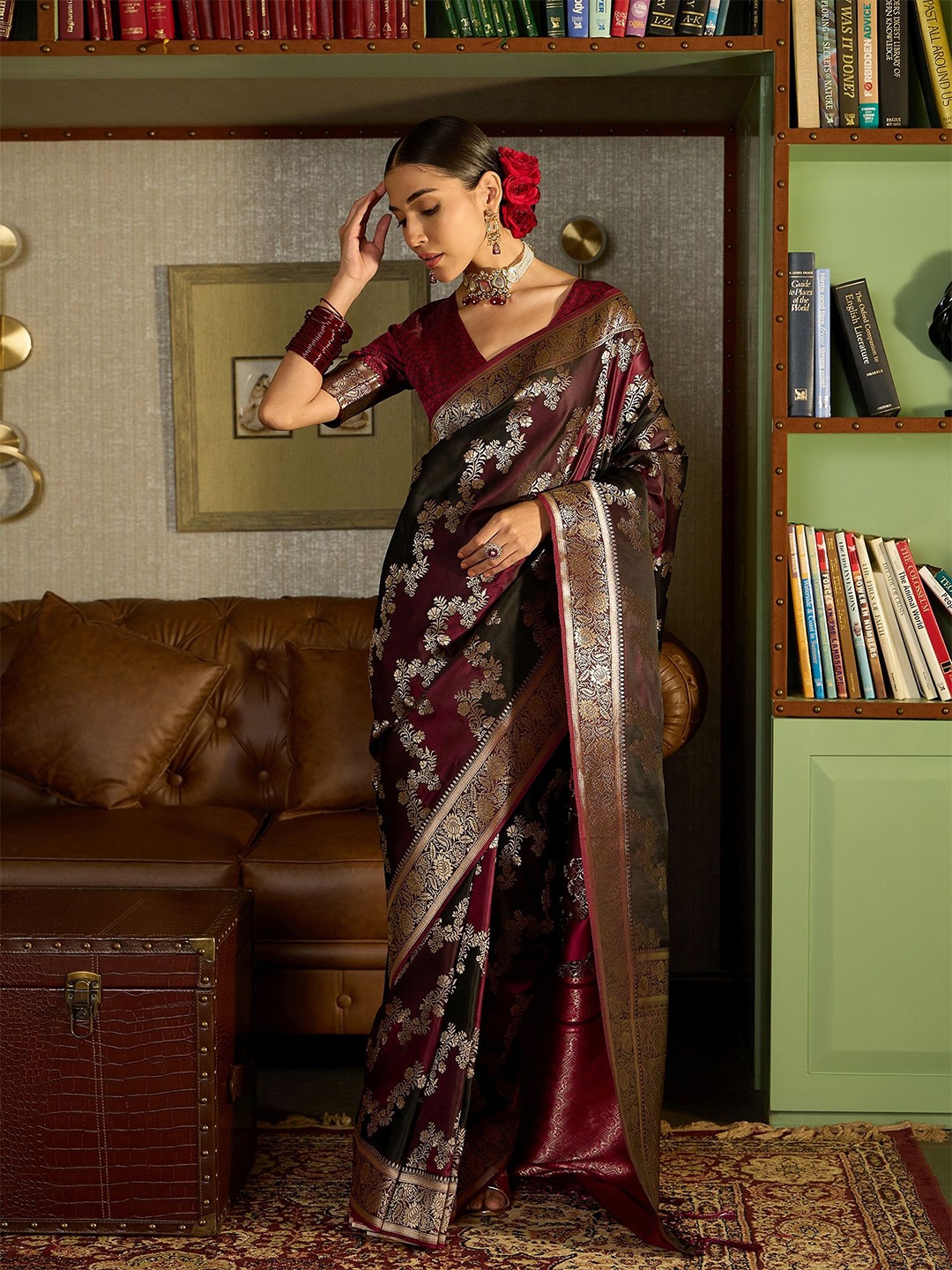 

Sangria Woven Design Banarasi Sarees With Blouse Piece, Purple