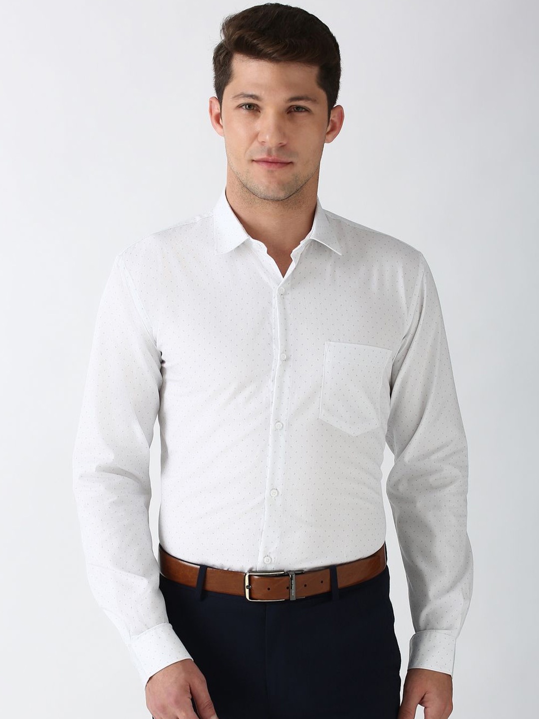

Peter England Men Regular Fit Micro Ditsy Printed Formal Shirt, White
