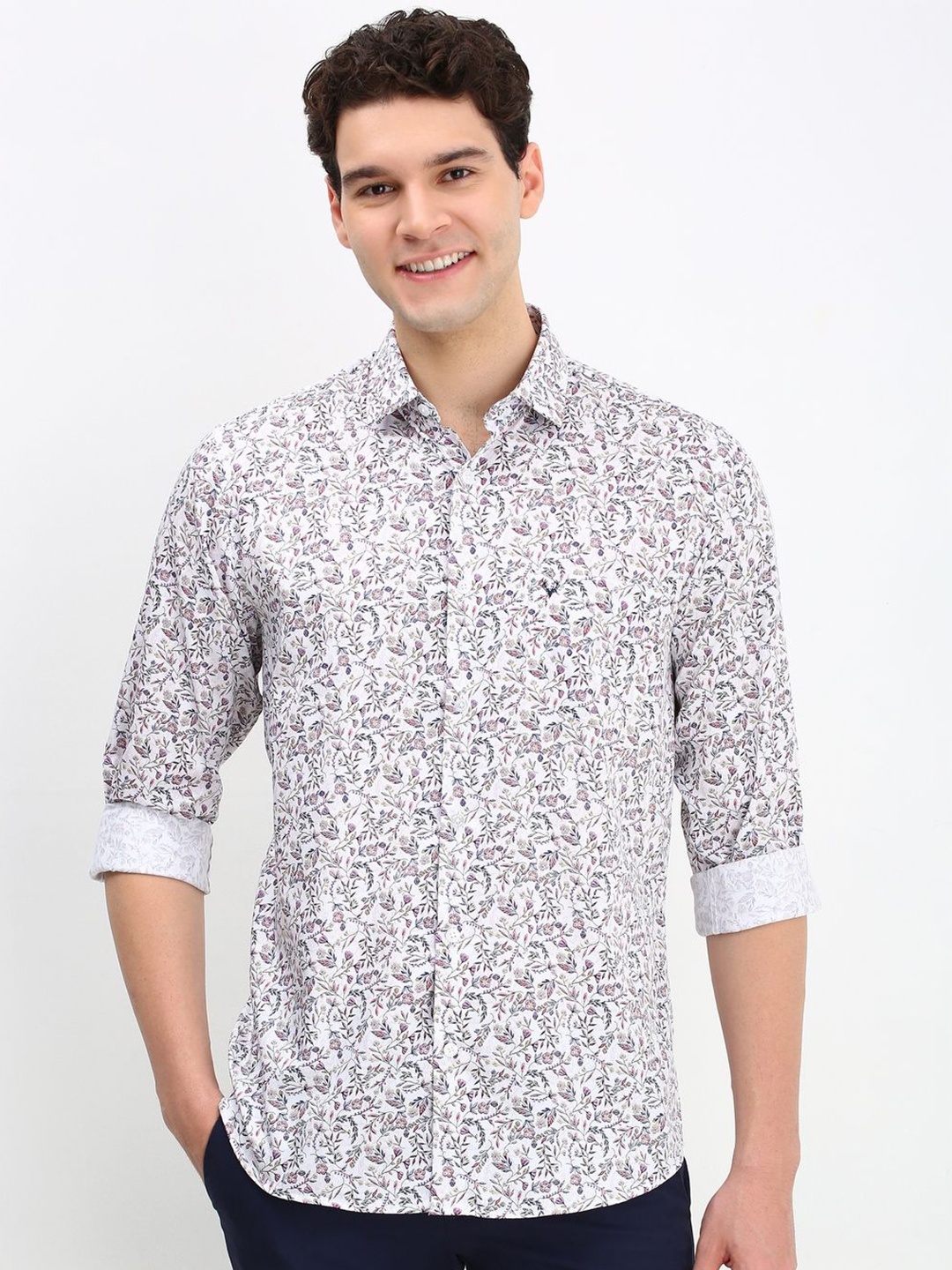 

Allen Solly Men Floral Printed Cotton Slim Fit Casual Shirt, White