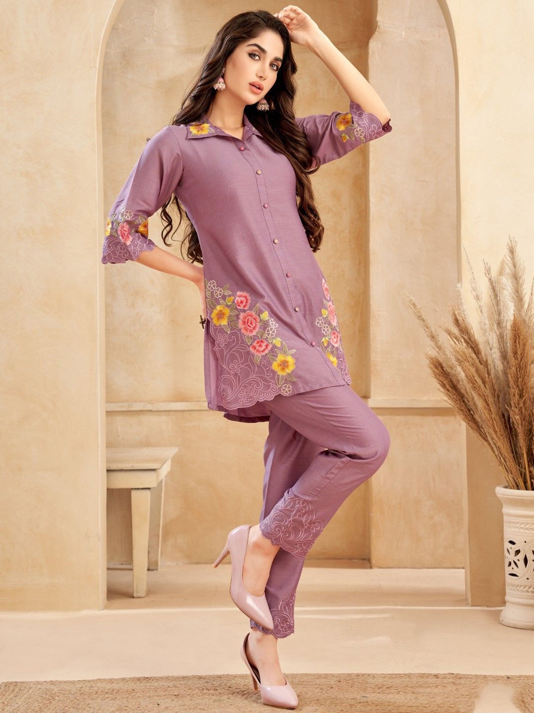 

AUTUMN LANE Asmi Orchid Embroidered Tunic With Trousers, Purple