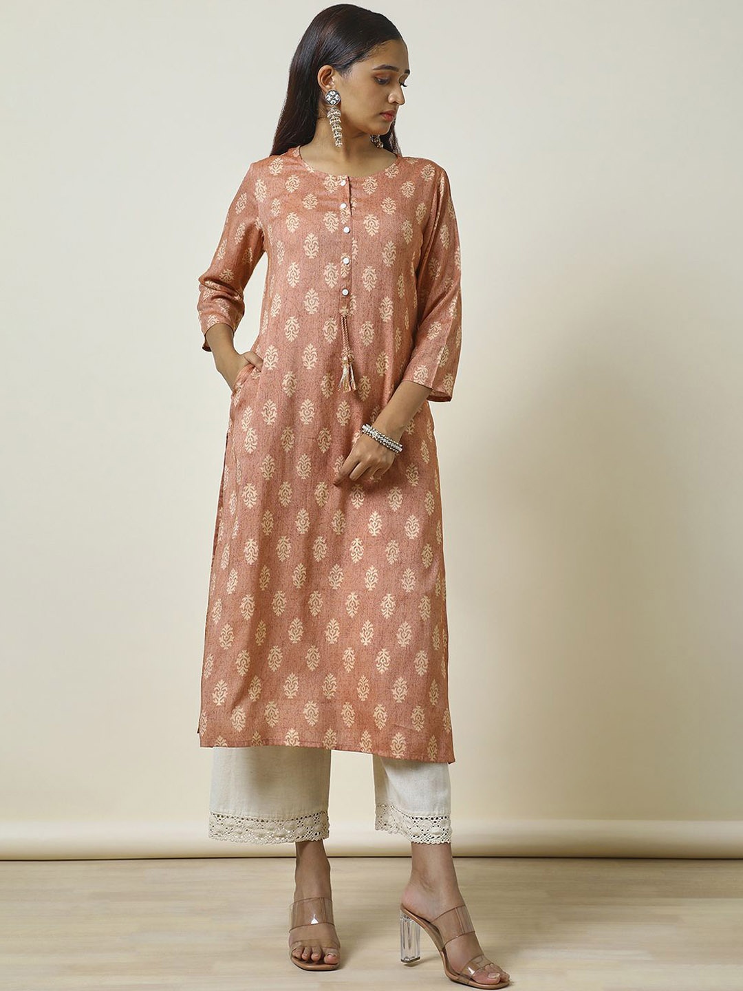 

Soch Ethnic Motifs Printed Round Neck Straight Kurta, Peach