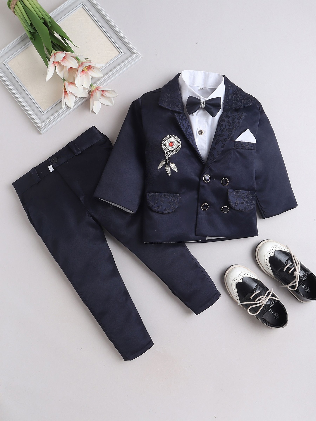 

BAESD Boys Notched Lapel Collar Double-Breasted Three-Pieces Suit, Navy blue