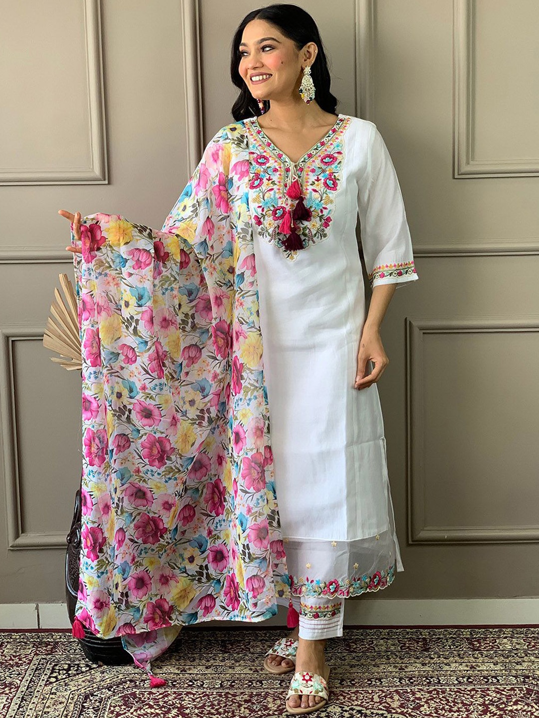 

Meena Bazaar Floral Embroidered Thread Work A Line Kurta with Trousers & Dupatta, White