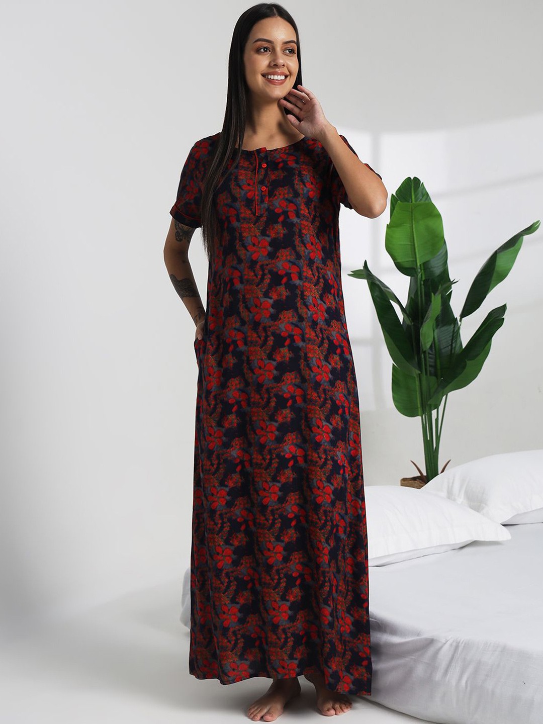 

Bannos Swagger Women Pure Cotton Floral Printed Maxi Nightdress, Blue