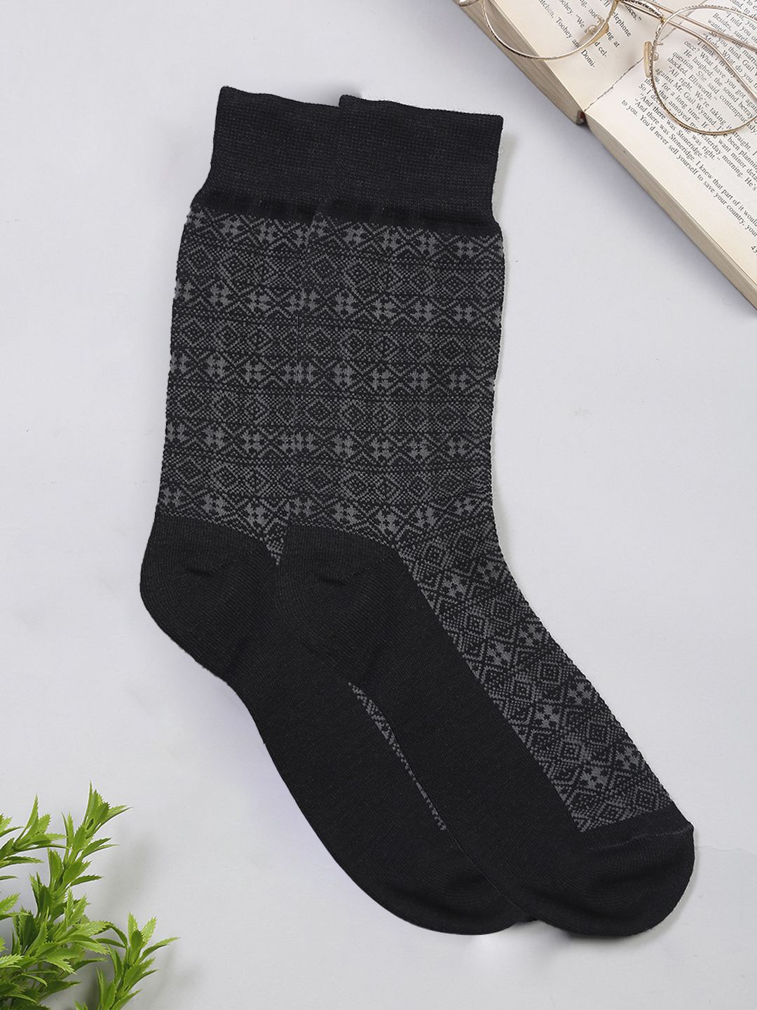 

LOUIS STITCH Men Patterned Ankle Length Socks, Black