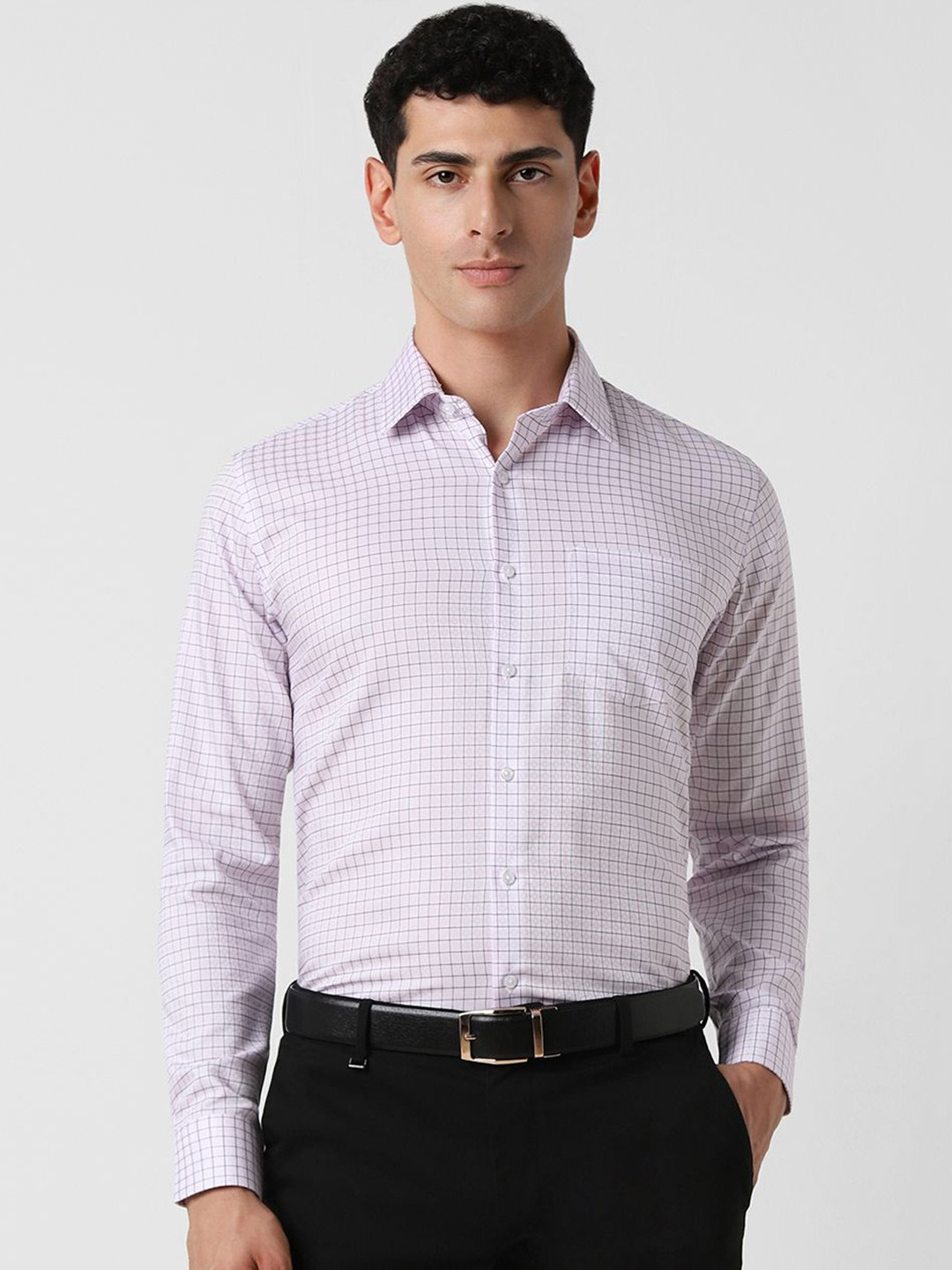 

Van Heusen Men Linen Slim Fit Checked Formal Shirt, Pink