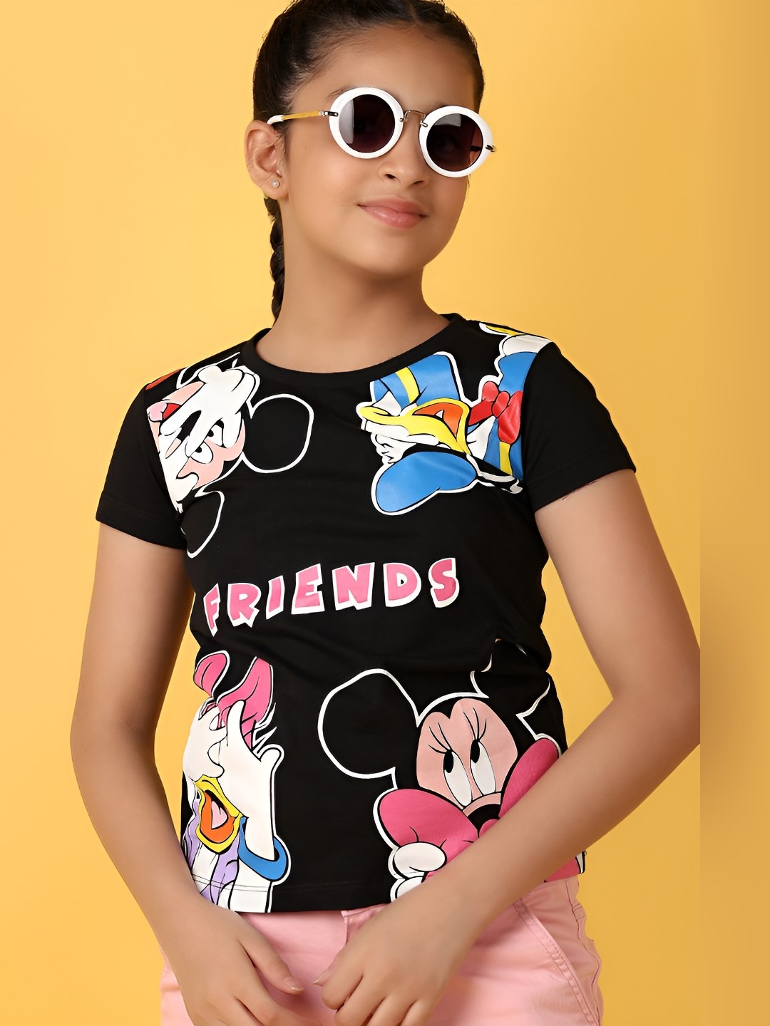 

V-Mart Girls Graphic Printed Round Neck Cotton T-shirt, Black