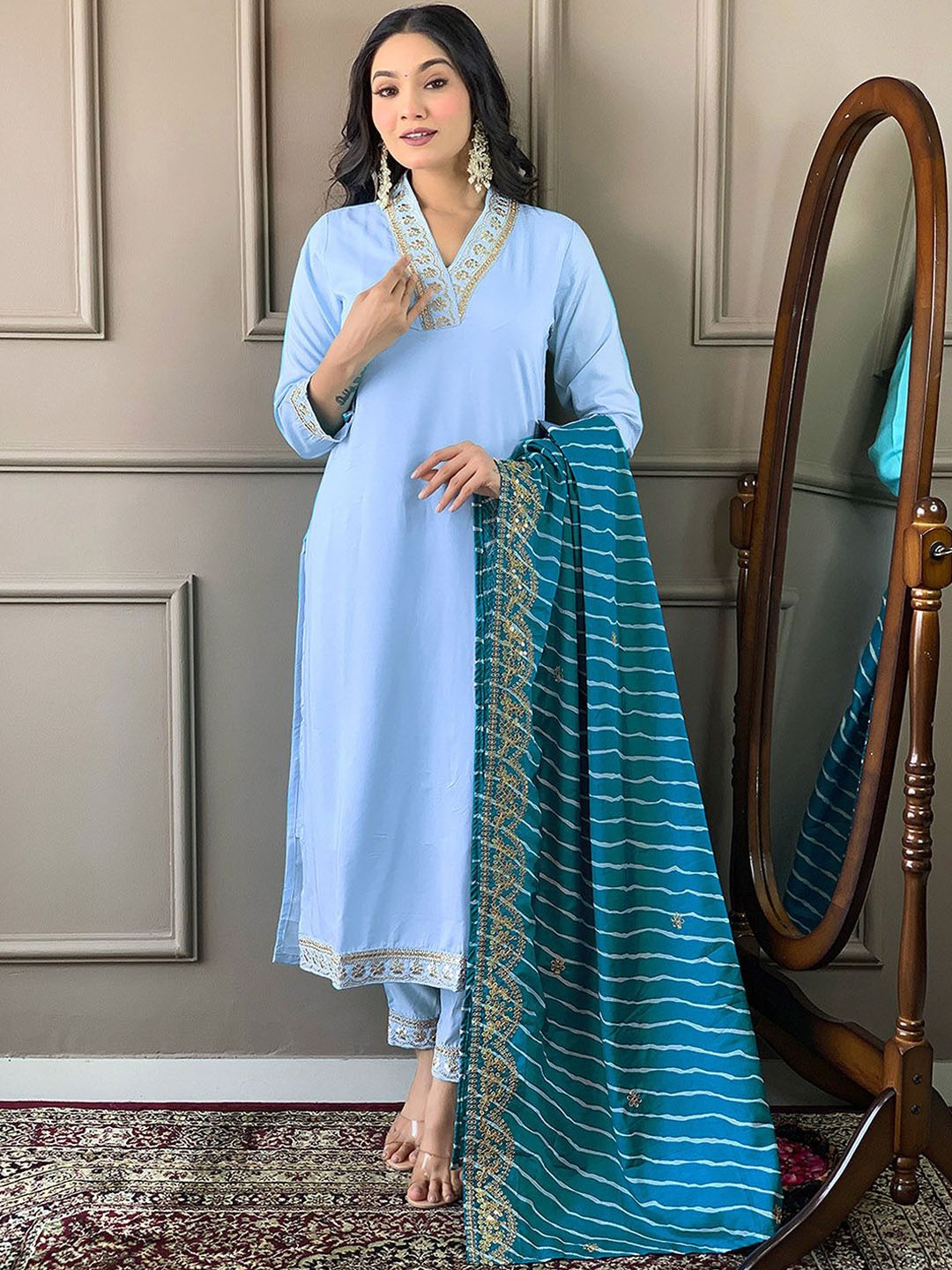 

Meena Bazaar Ethnic Motifs Thread Work Kurta with Trousers & Dupatta, Blue