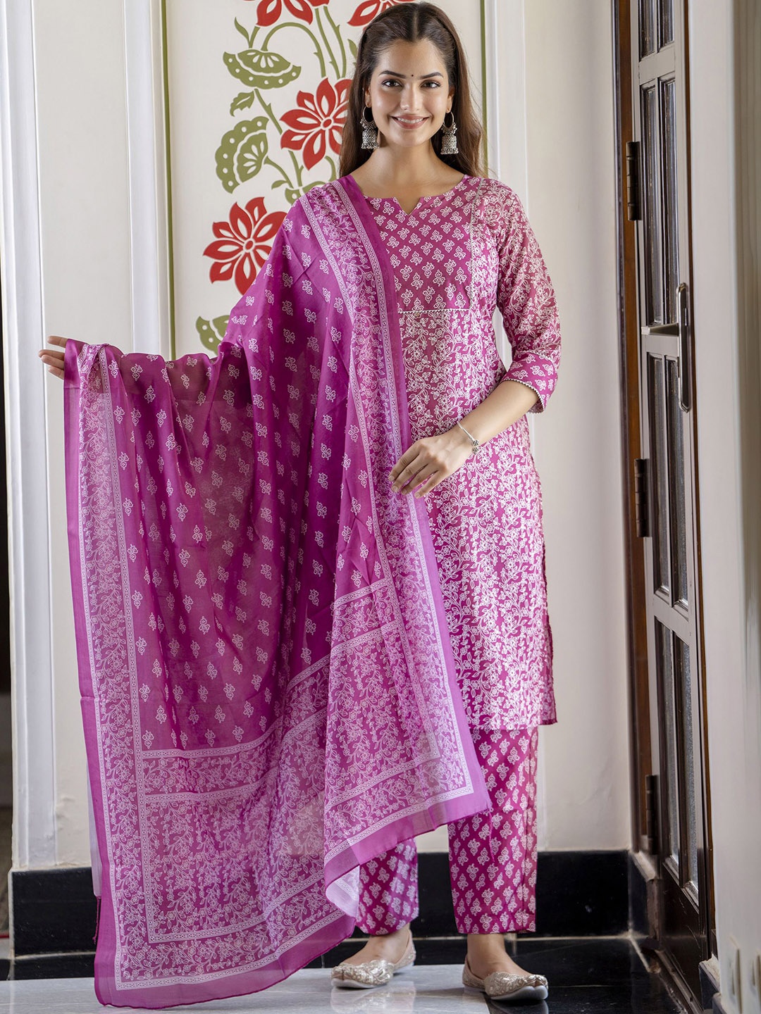 

MAGMINA Floral Printed Gotta Patti Kurta with Trousers & Dupatta, Purple