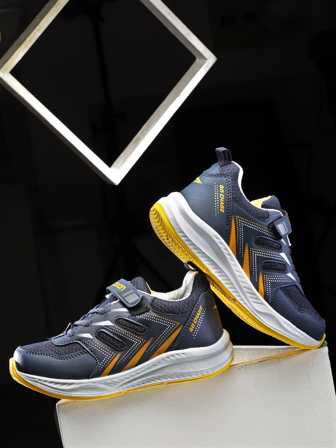 

ASIAN ADVENTURE-04 Boys Mesh Running Non-Marking Shoes, Navy blue