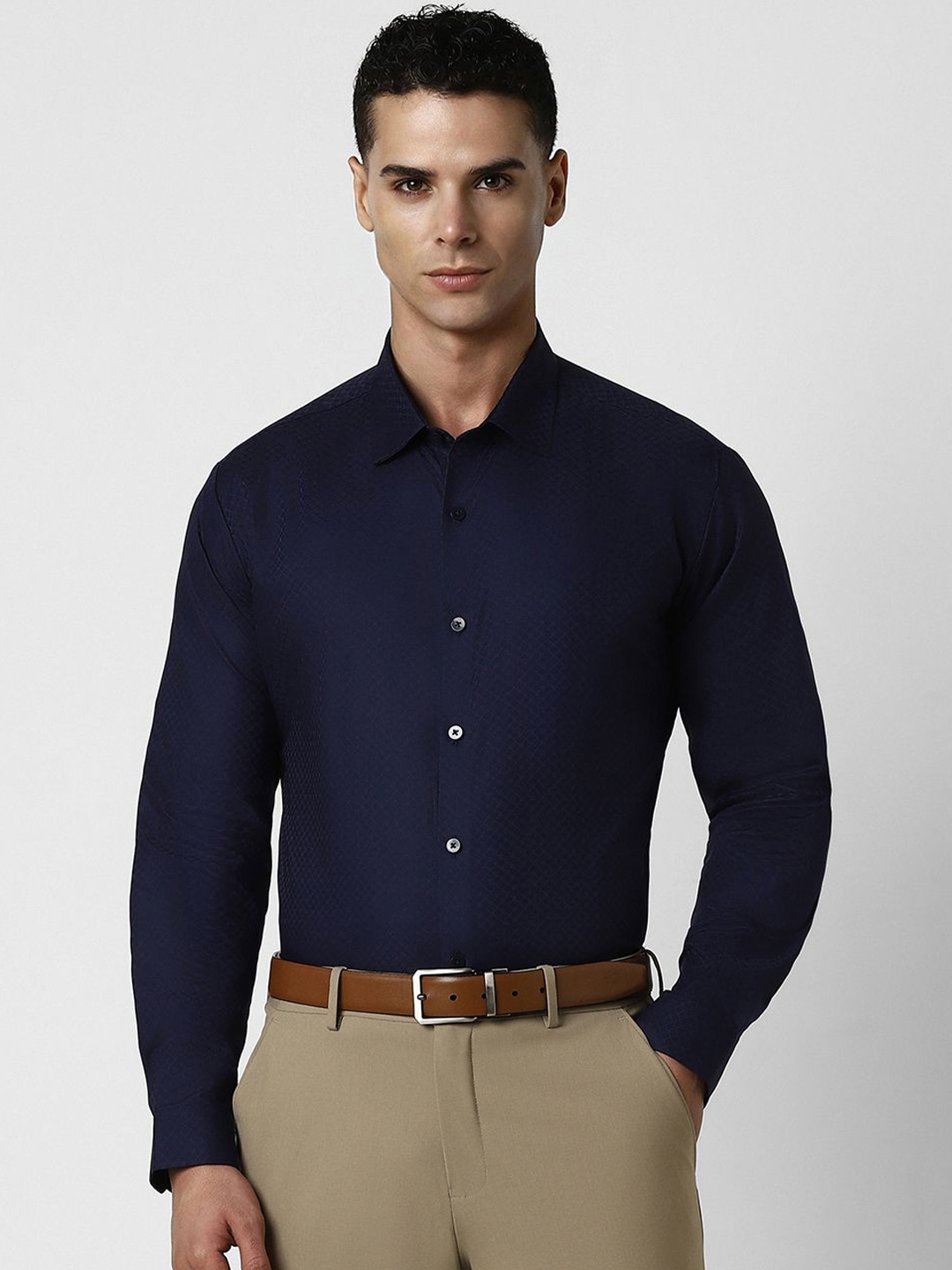 

V Dot Men Spread Collar Solid Cotton Slim Fit Party Shirt, Navy blue