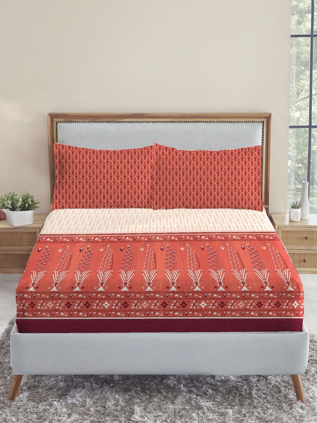 

TRIDENT Paithani Red Sanskriti Flat 144TC King Cotton Bedsheet Set