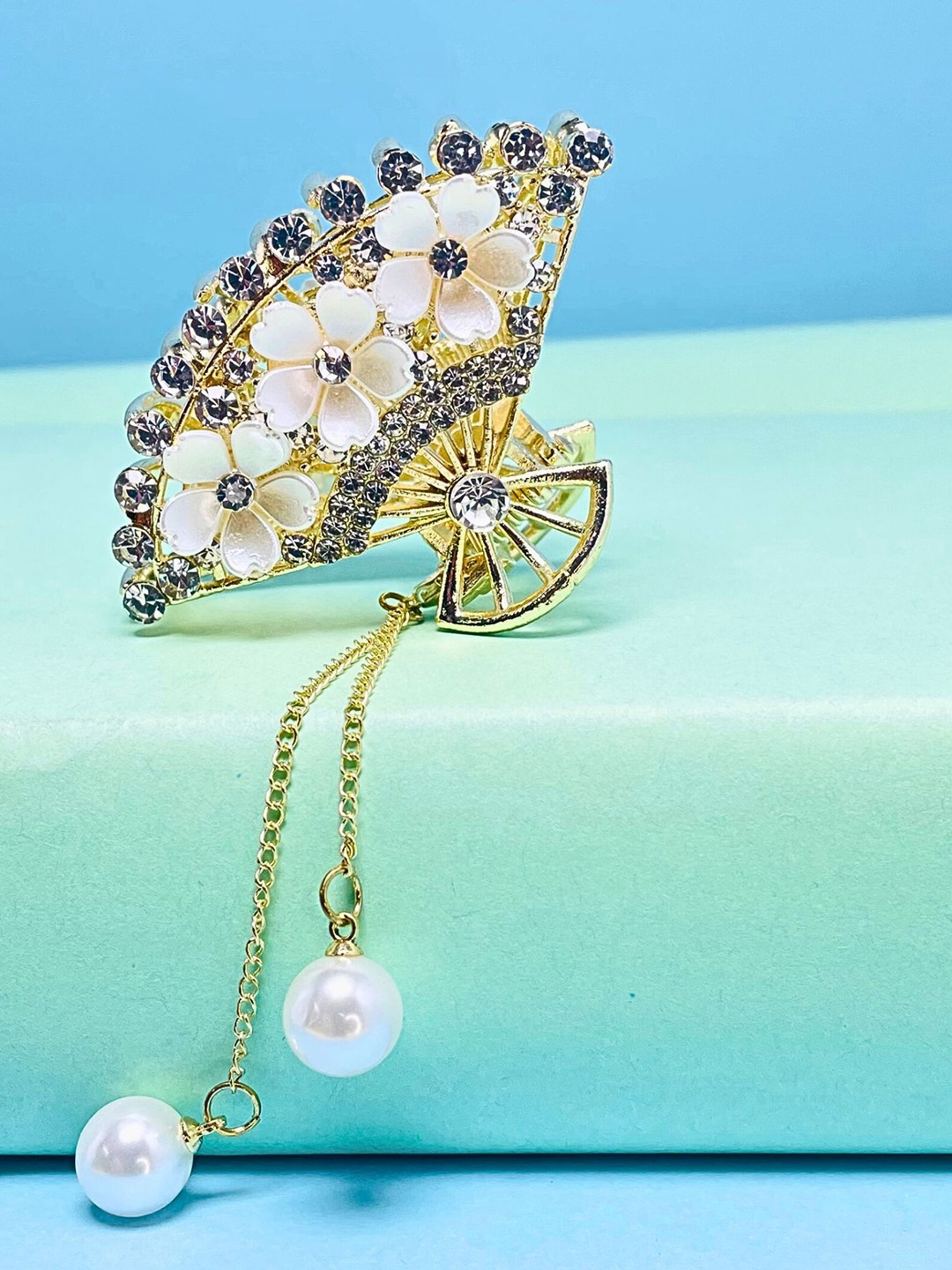 

MANSIYAORANGE Women Embellished Claw Clip, Yellow