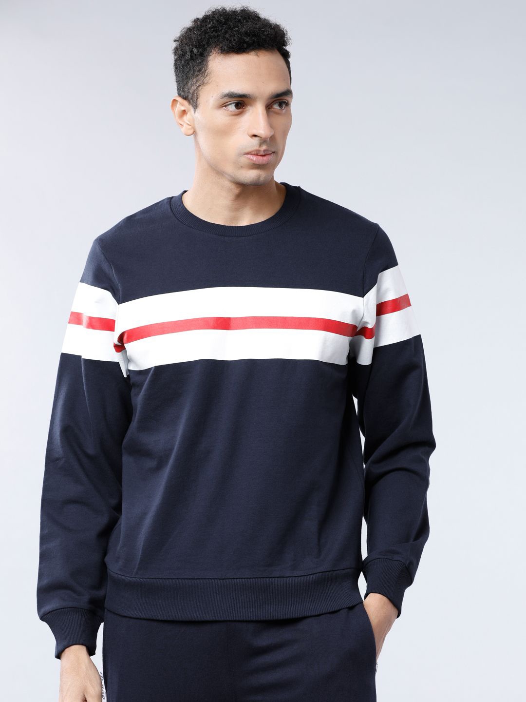 

HIGHLANDER Men Colourblocked Round Neck Cotton Pullover Sweatshirt, Navy blue