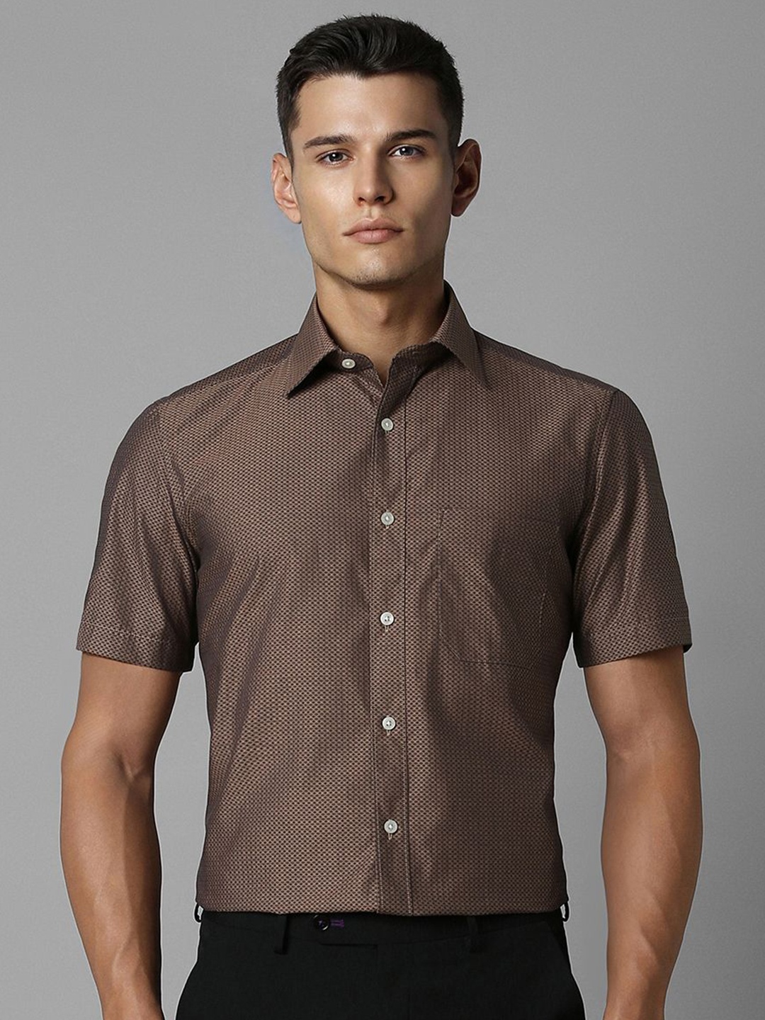 

Louis Philippe Men Classic Geometric Printed Cotton Casual Shirt, Brown