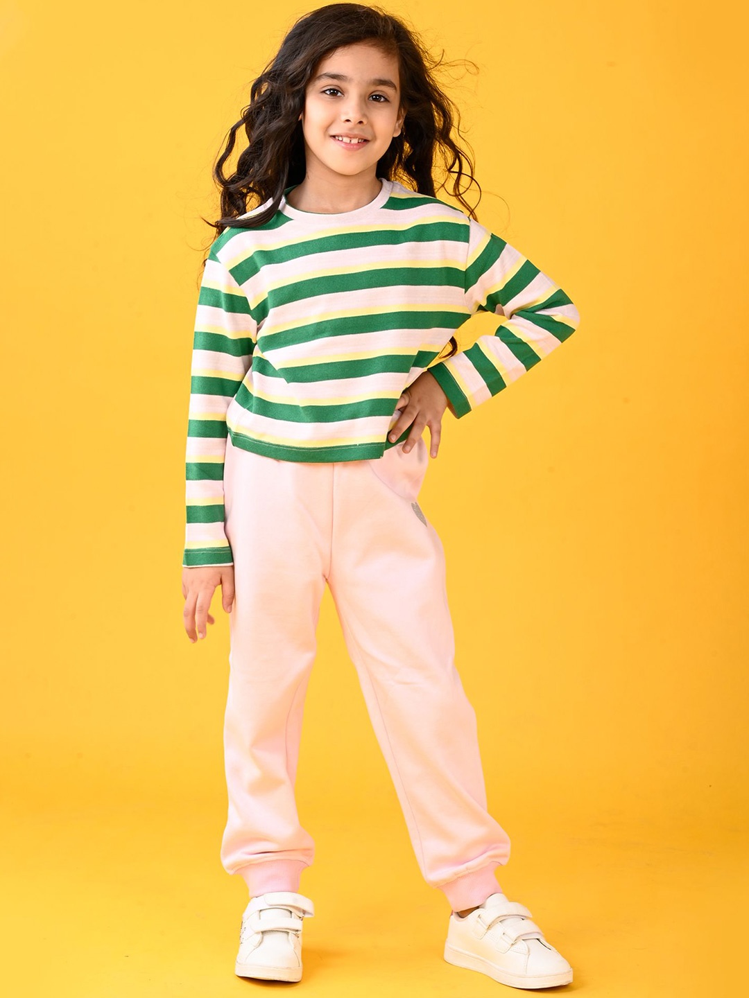 

Anthrilo Girls Striped T-shirt With Joggers, Pink