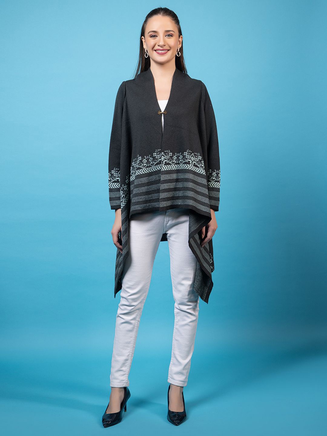 

Anouk Grey Printed Open Front Shrug