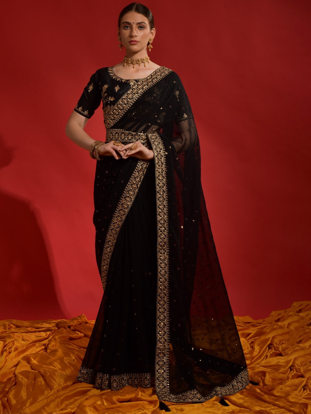 

Panzora Embellished Sequinned Poly Georgette Belted Saree, Black