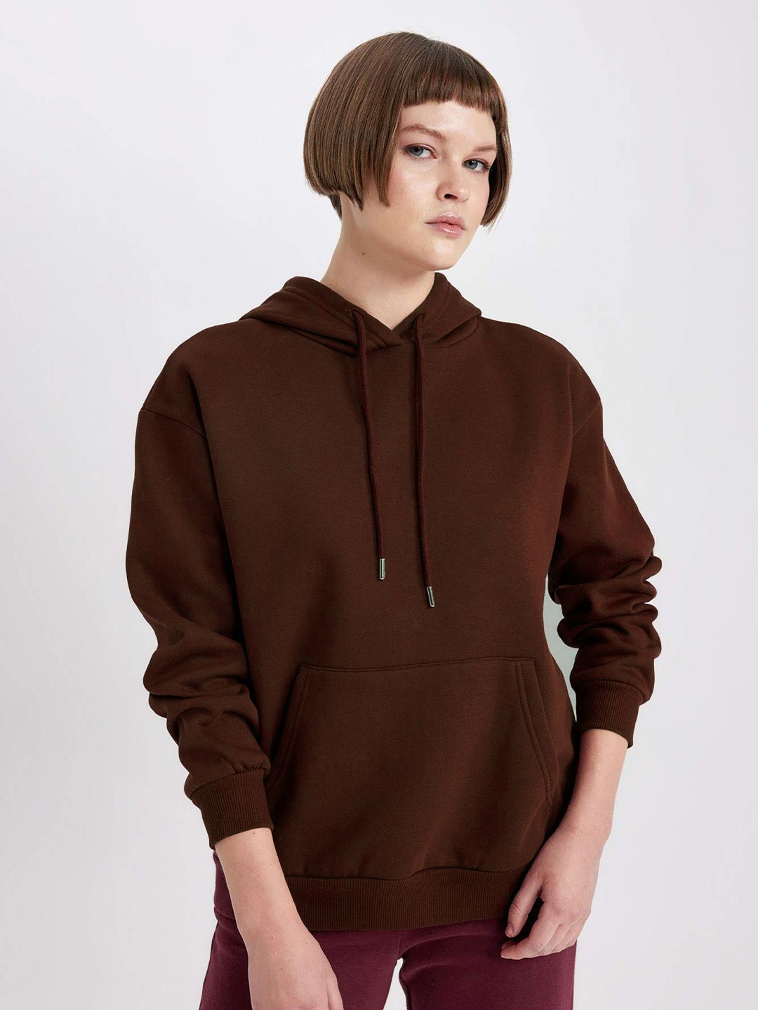 

MISCHIEF MONKEY Women Solid Hood Pullover Sweatshirt, Brown