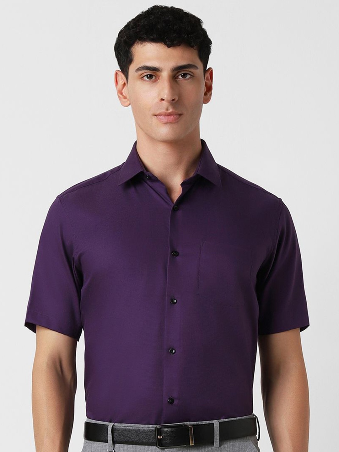 

Van Heusen Men Solid Spread Collar Pure Cotton Formal Shirt, Purple