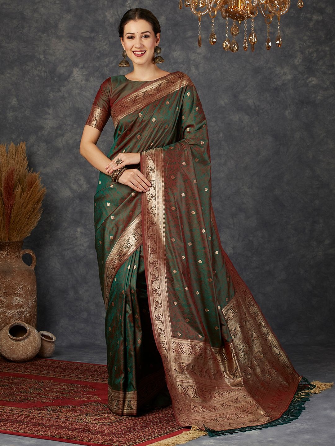 

Mitera Woven Design Zari Art Silk Banarasi Saree, Green