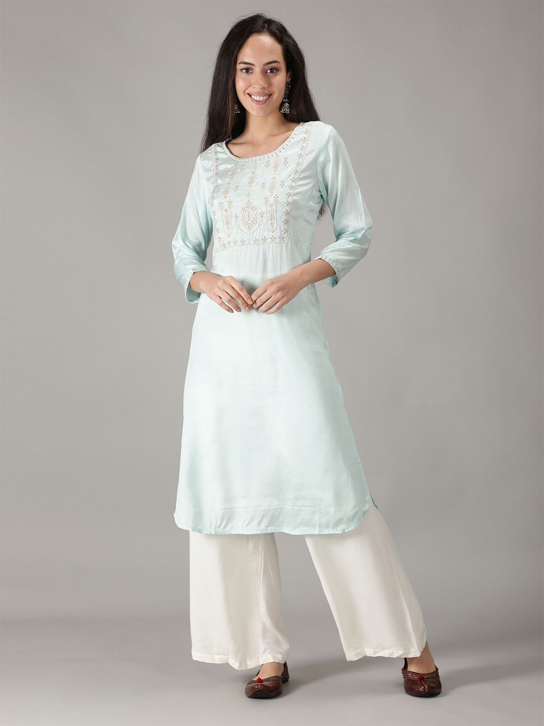 

HERE&NOW Women Floral Embroidered Floral Kurta, Blue