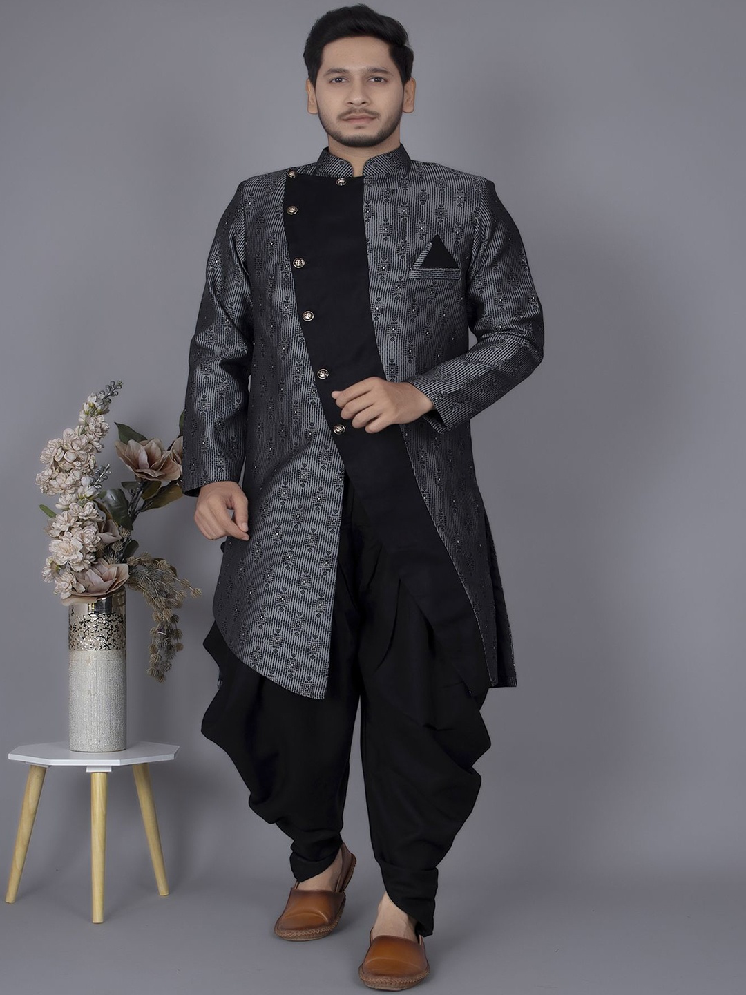 

Xepon Ethnic Motifs Woven Design Mandarin Collar Indo Western Kurta with Dhoti Pants, Grey