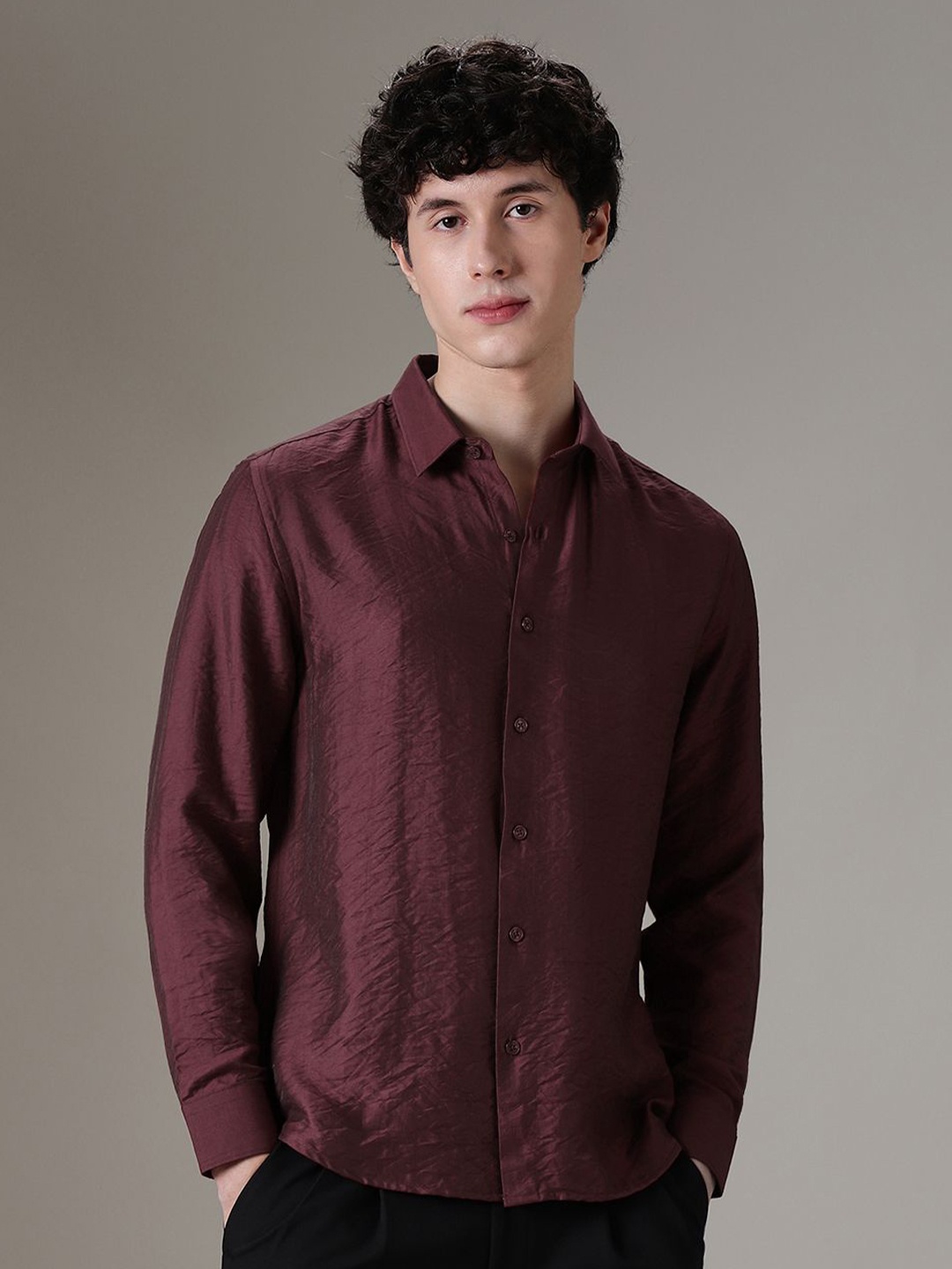 

Banana Club Men Classic Slim Fit Opaque Casual Shirt, Maroon