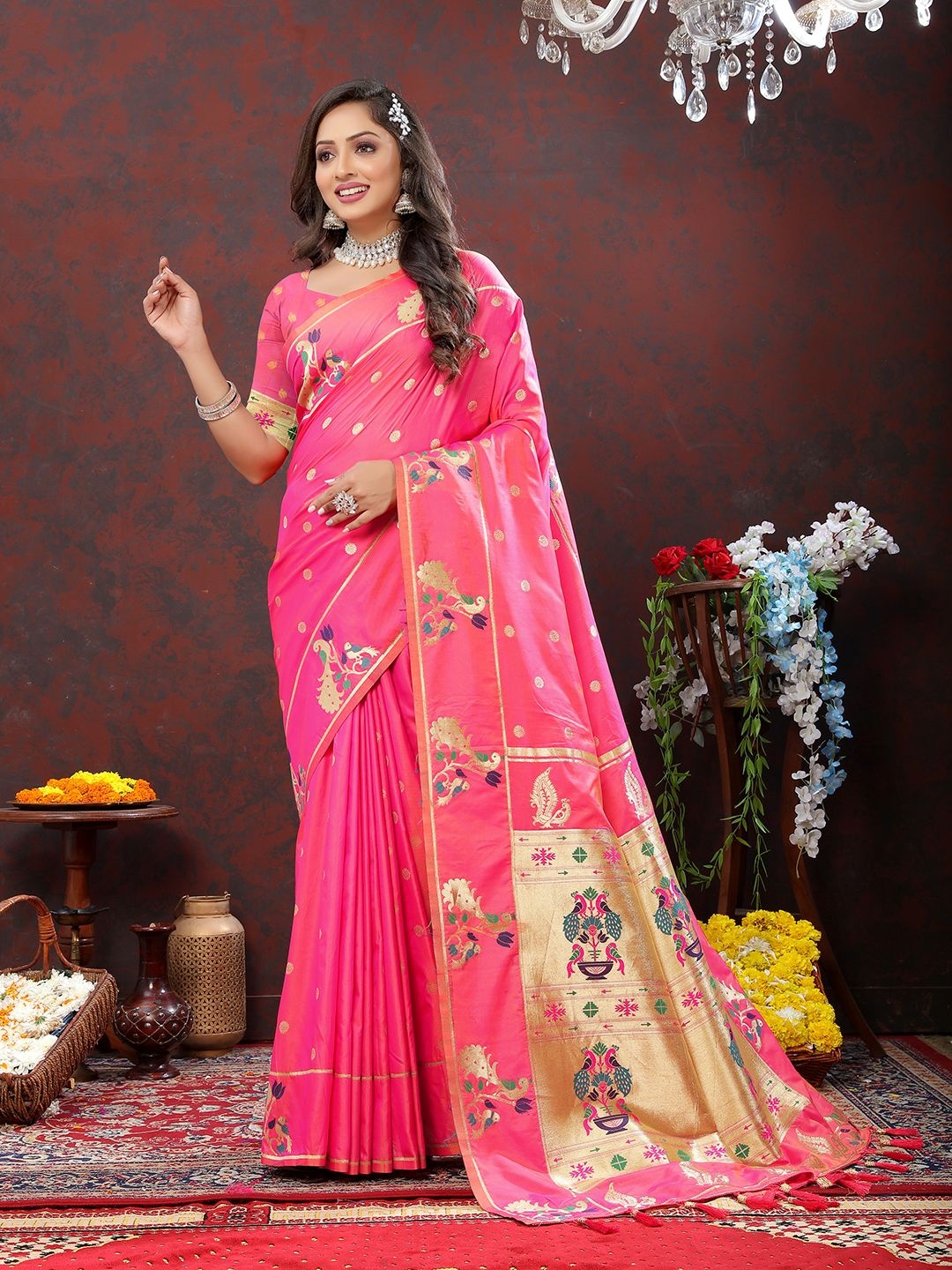 

NIWAA Woven Design Zari Kanjeevaram Saree, Pink