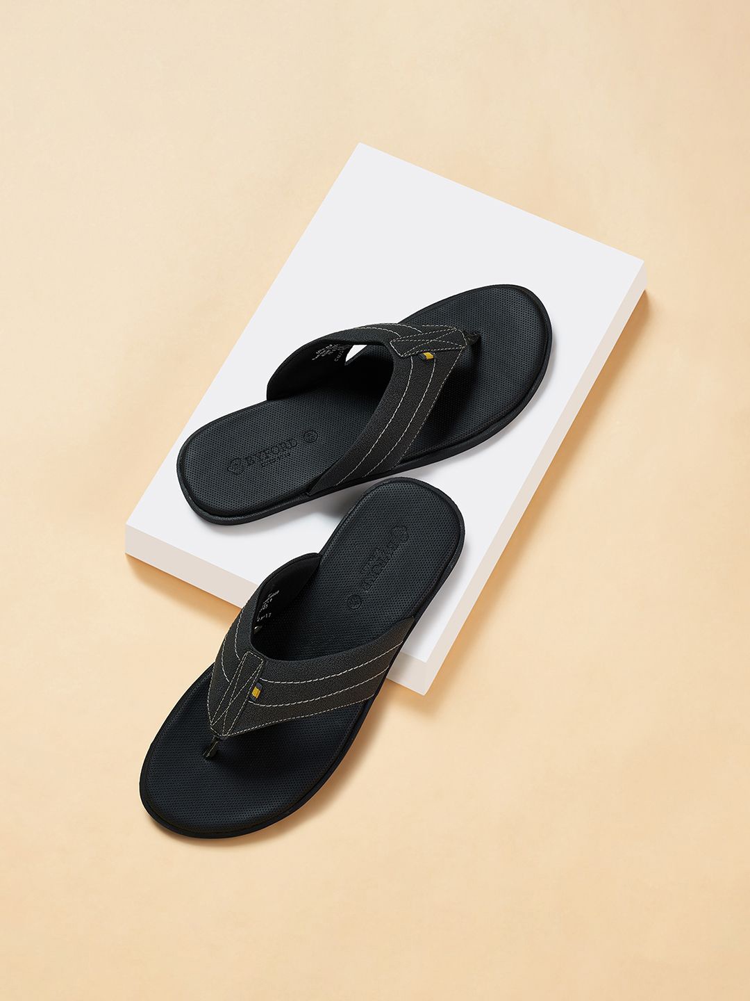 

BYFORD by Pantaloons Men Comfort Sandals, Grey