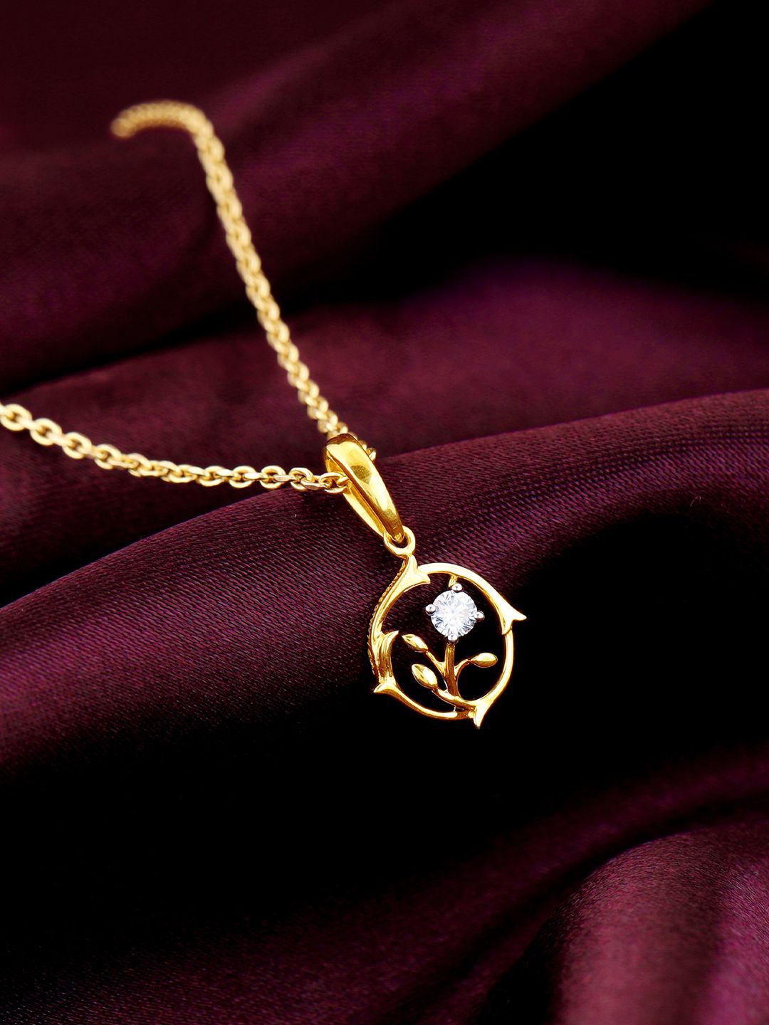 

GIVA 14KT BIS Hall Mark Diamond Pendant, Gold