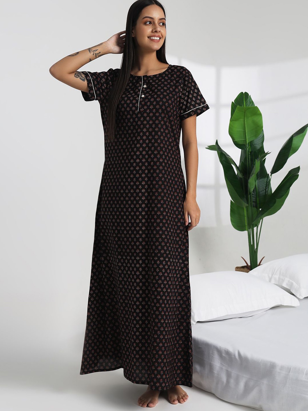 

Bannos Swagger Ethnic Motifs Printed Pure Cotton Maxi Nightdress, Black