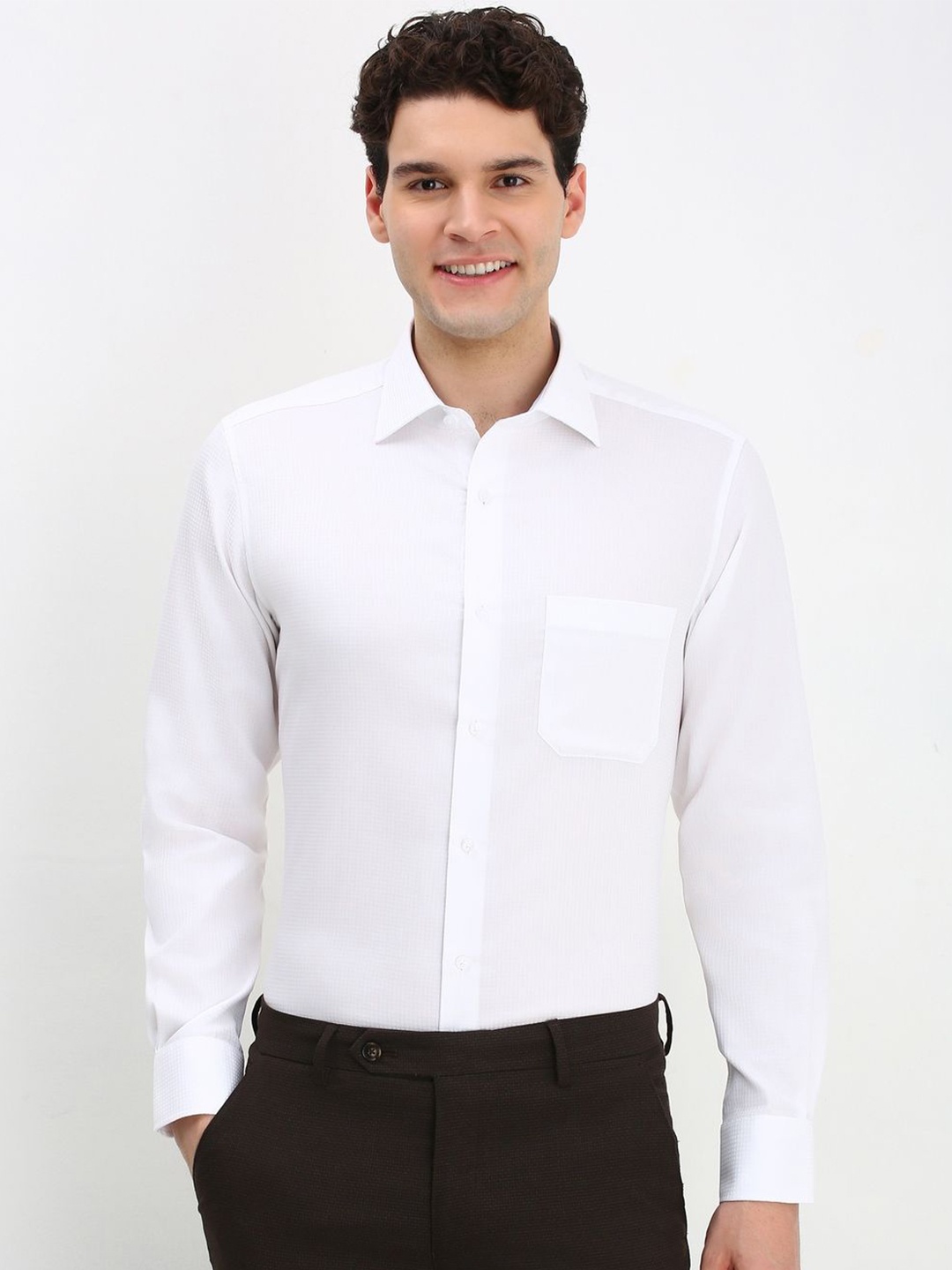 

Allen Solly Sport Men Solid Cotton Formal Shirt, White