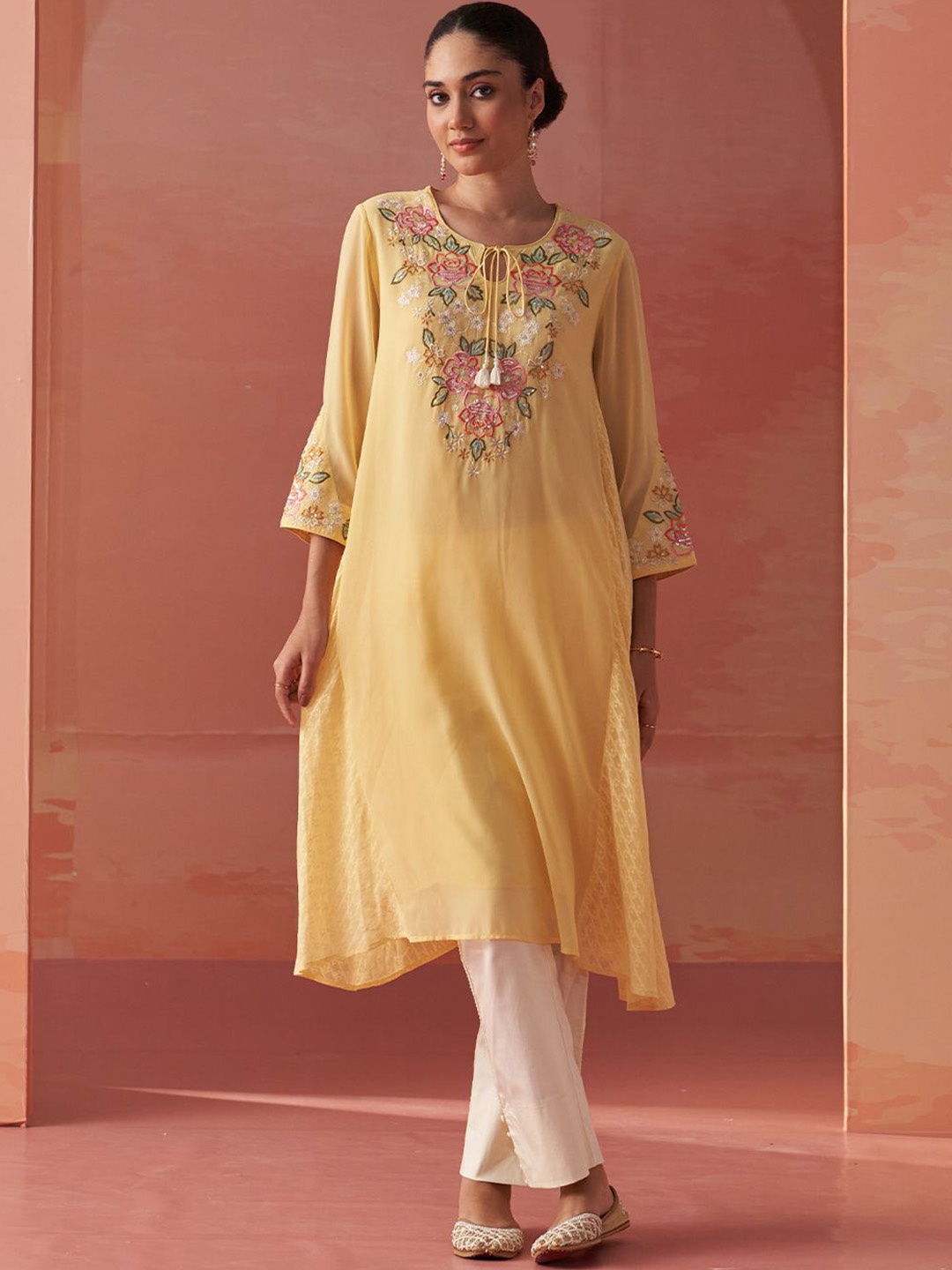 

Lakshita Floral Embroidered Sequinned Georgette A-Line Kurta, Yellow