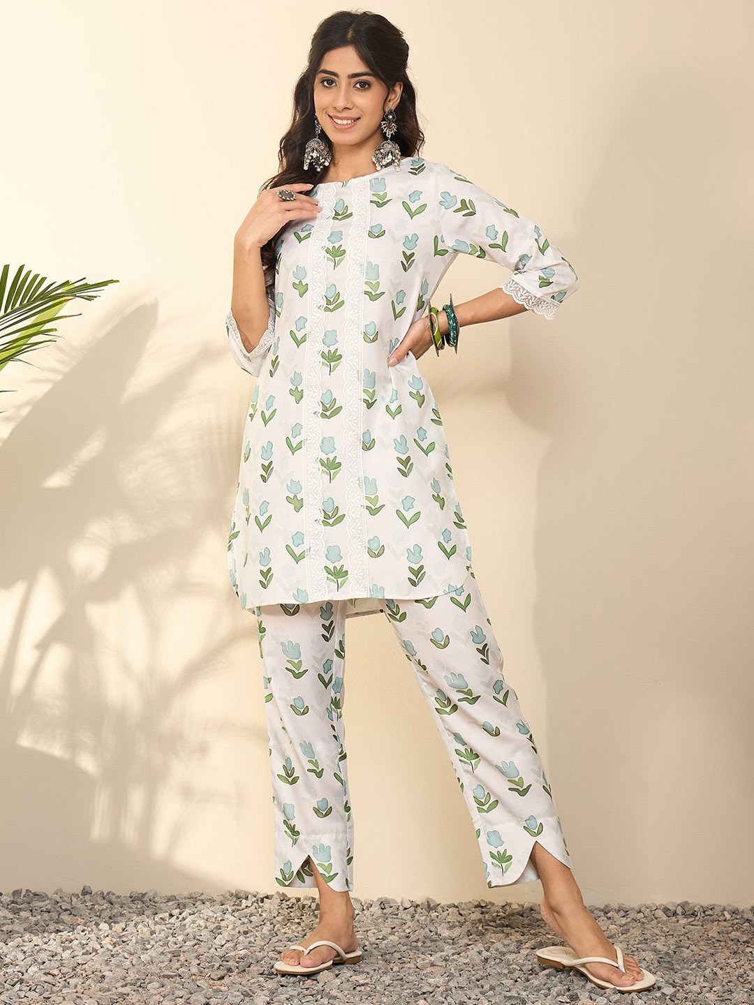 

Madhuni Floral Printed Tunic With Trouser, White