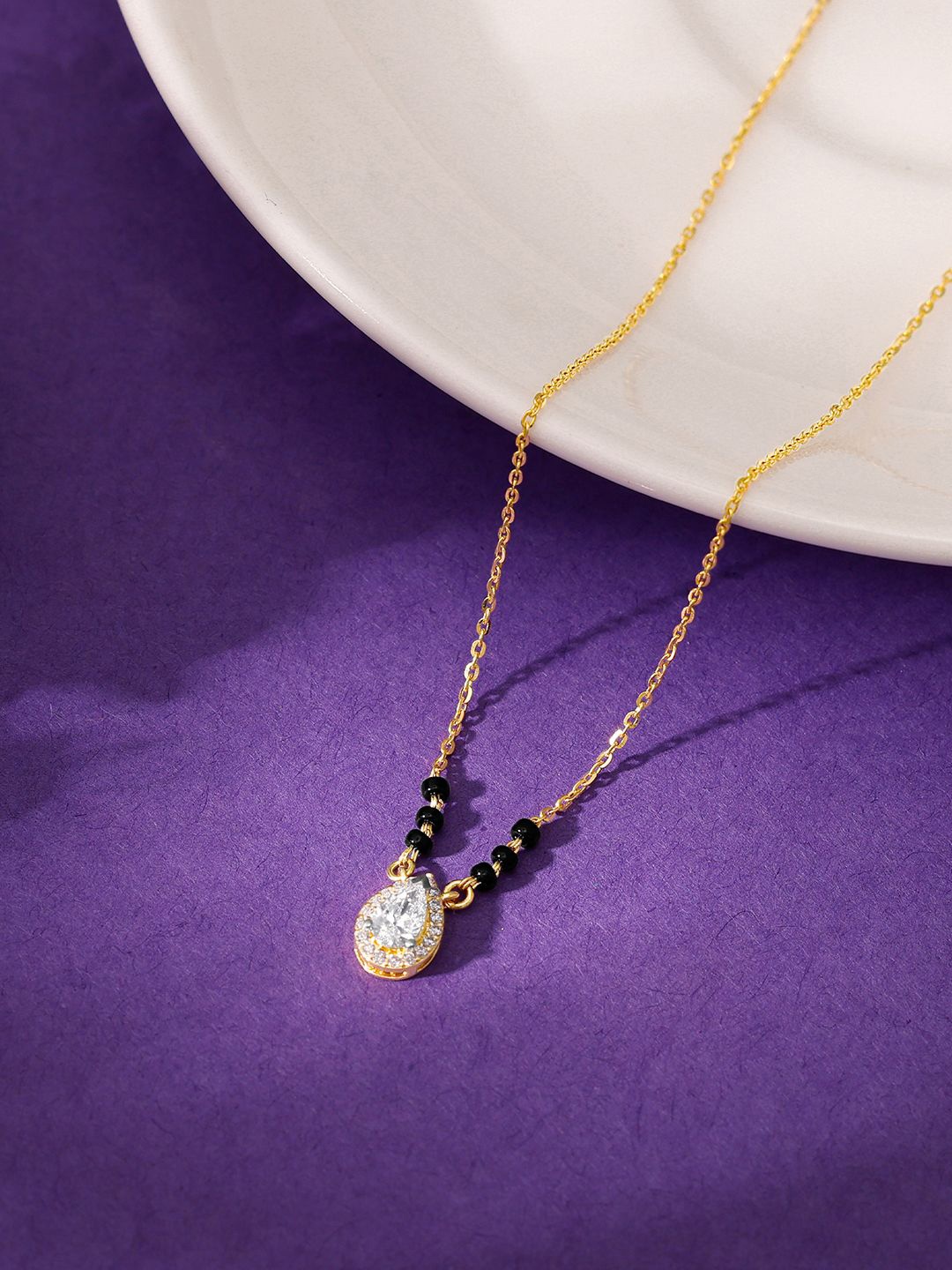 

GIVA 18K Gold Elegant Drop Diamond Mangalsutra