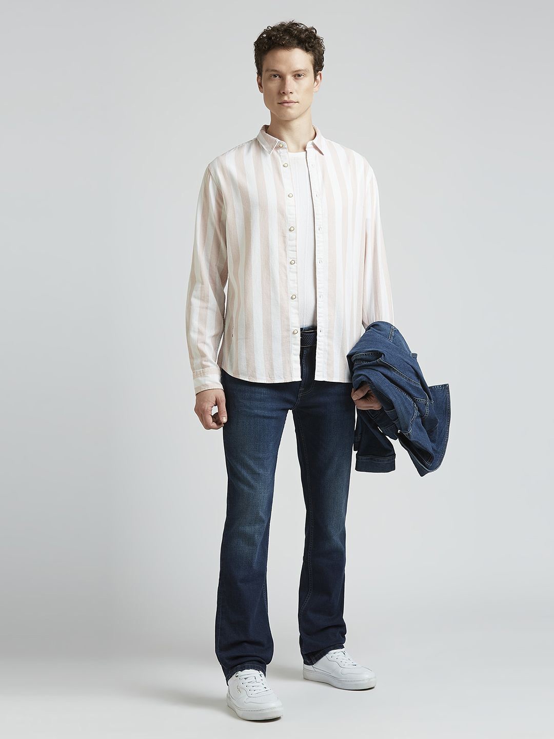 

Pepe Jeans Men Spread Collar Striped Cotton Casual Shirt, Pink