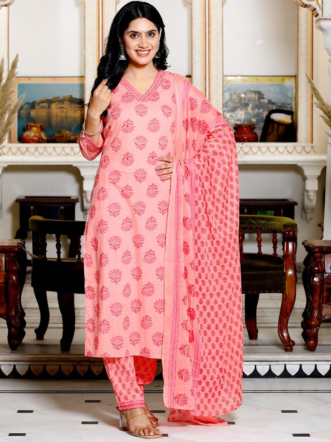 

FABISTA Floral Printed Thread Work Pure Cotton Straight Kurta With Trouser & Dupatta, Peach