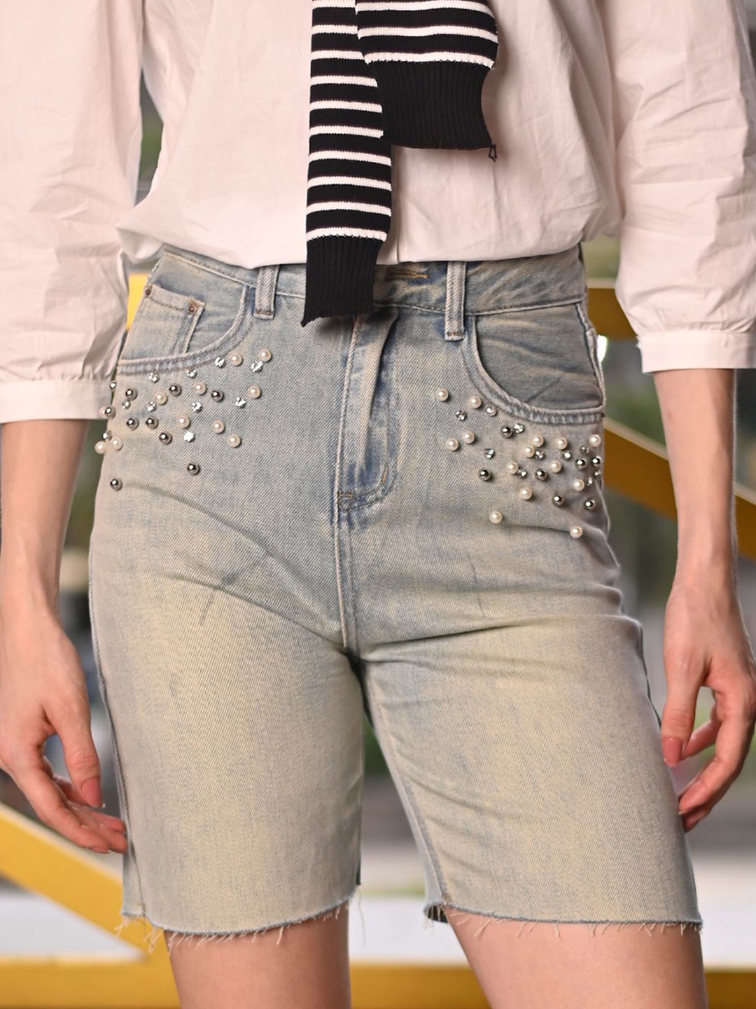 

ODETTE Women Embellished Denim Denim Shorts, Blue