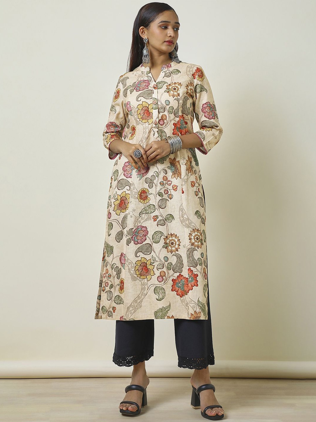 

Soch Floral Printed Linen Straight Kurta, Beige